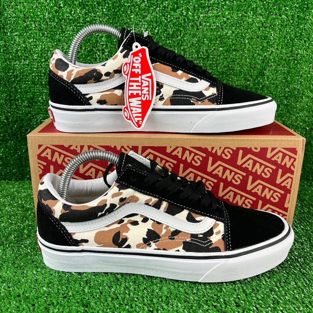 NEW Vans Old Skool Cow Multi Print Low Top Sneakers Womens 8.5